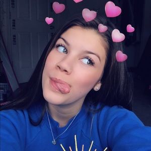 Meet your Posher, Isabella